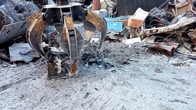 ТЕЛЕВИЗОР DAEWOO НЕ ОБЫЧНЫЙ РАЗБОР ЕСЛИ ДРАГ МЕТАЛЛЫ В НЕМ.