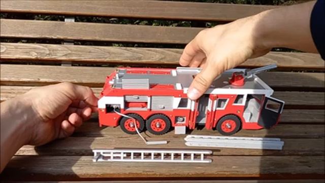 Игрушечная пожарная машина ЗиЛ-Sides VMA-30/ Fire engine Zil-Sides смотреть онлайн