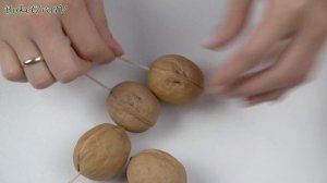 Букет из орехов в бобине от скотча за 10 минут. Новогодний презент - съедобный своими руками. Diy