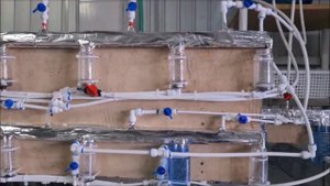 Вода Жидкая и Густая