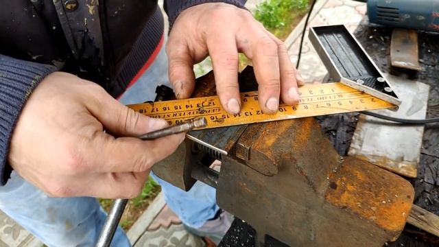 Как вытащить кол из земли??? Есть инструмент!!! смотреть онлайн