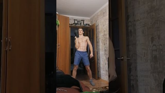 ЖИМ ГИРИ 16КГ НА ПОПА 20РАЗ смотреть онлайн