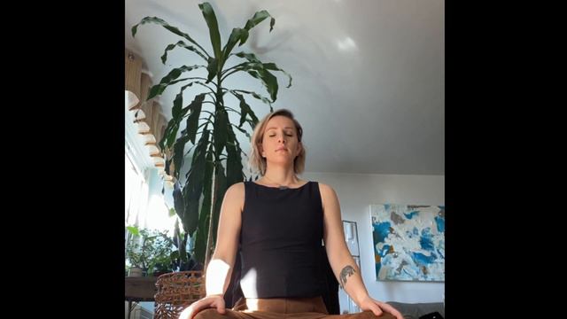 Guided 4-7-8 Breathing with Dr. Weil | Anxiety Relief Meditation смотреть онлайн