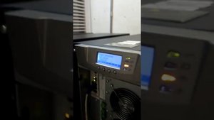 UPS Eaton 9355 15kVA. Inversor a Bypass de mantenimiento.