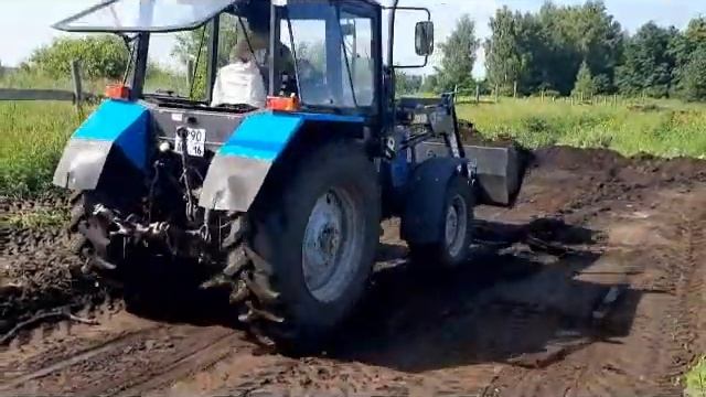 СЕНАЖ1!КОПАЛИ ЯМУ ПОД СЕНАЖ..УШЛИ В+!!!готовим технику,дожди.
