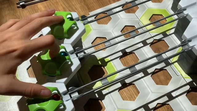 Drei Murmel?|Gravitrax смотреть онлайн