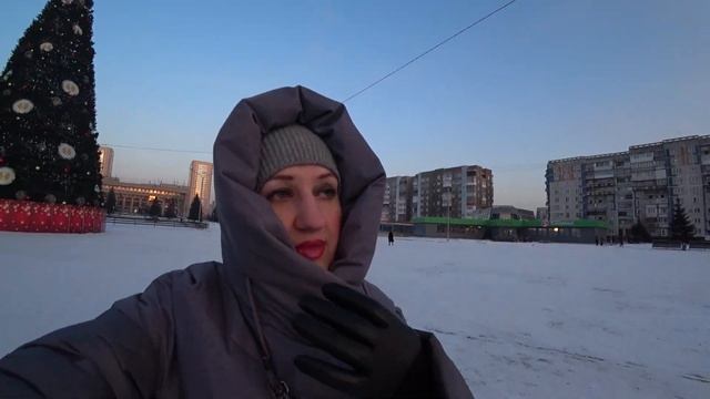 ПРАЗДНИКА НЕ БУДЕТ? ПУСТАЯ ПЛОЩАДЬ ТОРЖЕСТВ/ЦЕНТР/НОВОКУЗНЕЦК смотреть онлайн