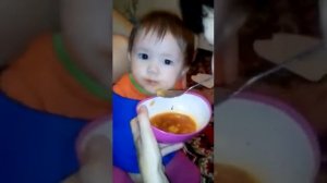 Как заставить ребёнка кушать?!