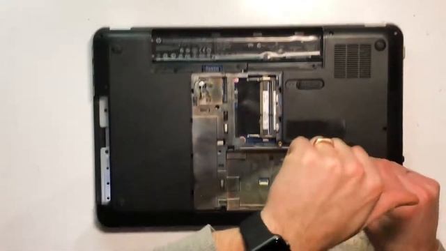 HP Pavilion g6-1209er разборка для чистки смотреть онлайн