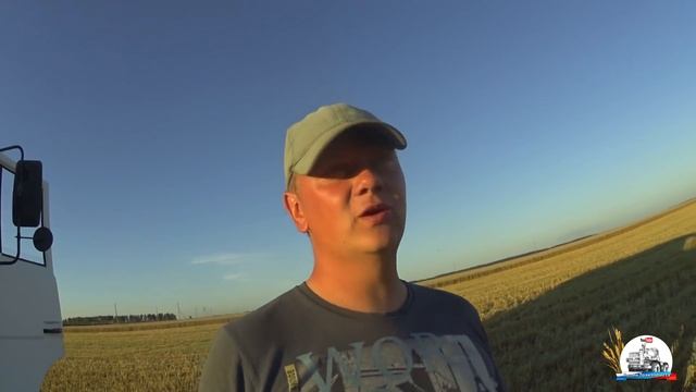 Уборка 2017! На 60 га.пшеницы,два Палессе и Акрос! Дозаправка в поле! смотреть онлайн