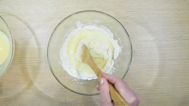 Отбивные из свинины на сковороде в идеальном кляре. Battered pork chop