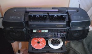 1989 год производён - Sanyo Ph-Wcd950 Vintage Monster Boombox Double.