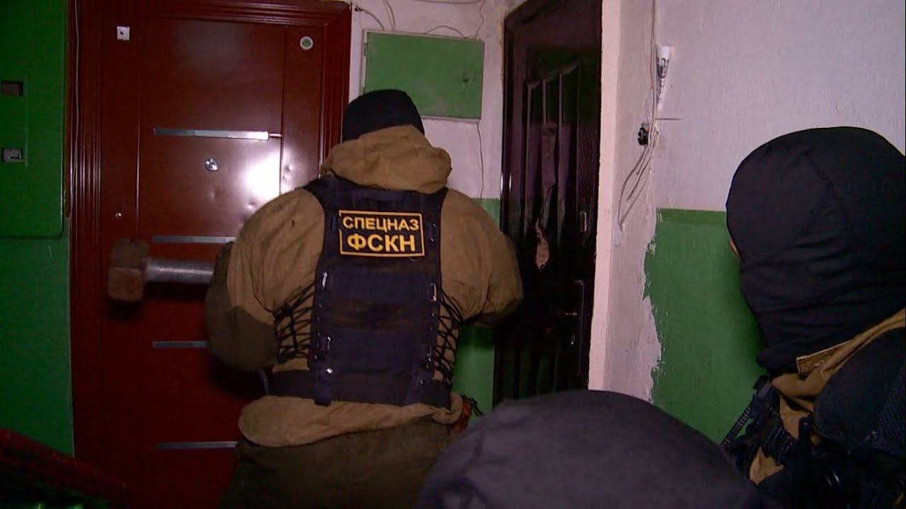 В одной из квартир торгуют наркотиками светильник в баню с гималайской солью купить