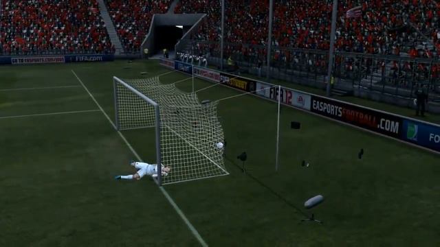 FIFA 12 - Michel Bastos 37 yards free kick goal смотреть онлайн