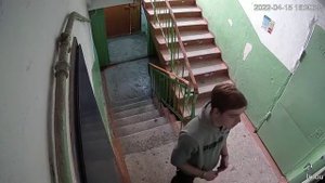 Нассал в подъезде! Приди убери площадку. Мы из Рудного!