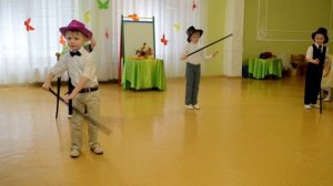 Зажигательный танец джентльменов Утренник 8 Марта в детском саду Средняя группа