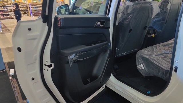 2023 Ssangyong Rexton Sport 2.2L 4WD - White Color | wow смотреть онлайн