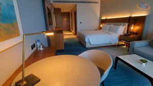 DoubleTree Sharjah Waterfront: Beyond Dubai