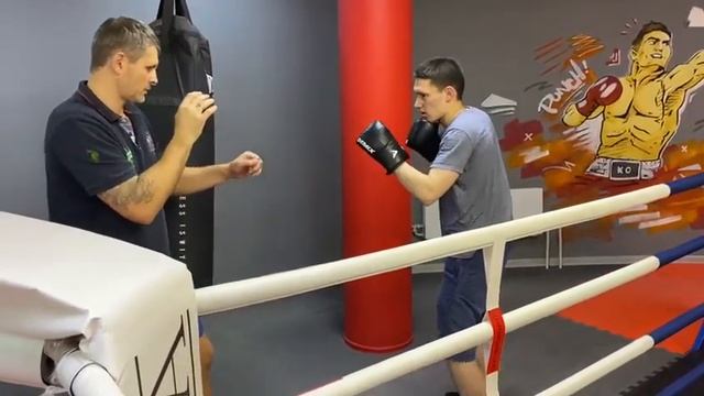 #клуббоксараунд #бокс #тренерпобоксу #зеленоград #ученики #кмс смотреть онлайн