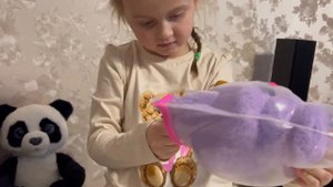 Распаковка Флаффи Стаффиз | Fluffie Stuffiez | Щипаю игрушку антистресс | Игрушка 2 в 1