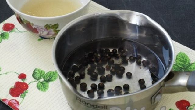 Желе из черной смородины с желатином