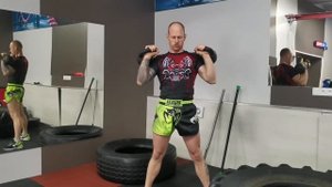 Предтрен брэнда CYBERMASS PRE-WORK.