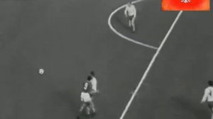 Włodzimierz Lubański - Gol Włochy v Polska [6-1] 1965