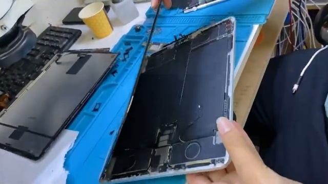 Ipad pro 12.9||A2232|| lcd replacement смотреть онлайн