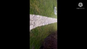 Дорожки из природного камня без цемента своими руками спустя год.