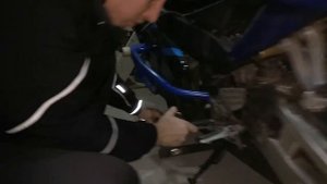 Центральный подкат для мотоцикла Honda CBR954RR