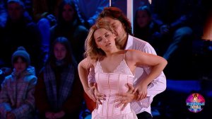 Аглая Шиловская и Максим Шабалин - "Утро туманное"...вый период 2021. Фрагмент выпуска от 23.10.2021