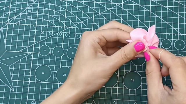 DIY Камелия/бантики на первые хвостики @budni_rukodelnici