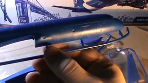 Обзор - Ту-204 Грузовой самолёт "Почта России". Звезда 1/144 (7022)