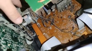 Пытаюсь оживить музыкальный центр SONY MHC-RG220.