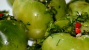 Можно ли кушать зеленые помидоры и что еще с ними делать