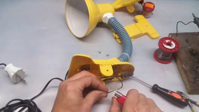 Ремонт настольной лампы??? смотреть онлайн