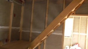 Вытяжка в каркасном доме своими руками. Подробно все показываю.