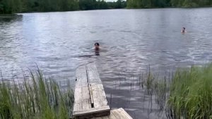 Арендовали дом в Карелии со своим собственным озером