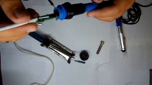 Замена керамического нагревателя на китайском паяльнике=) Подписывайтесь, дальше будет интереснее:3