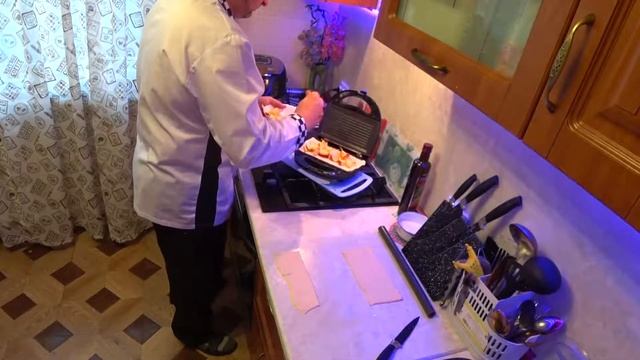 Пирог из слоеного теста с яблоками в Мультипекаре Redmond смотреть онлайн