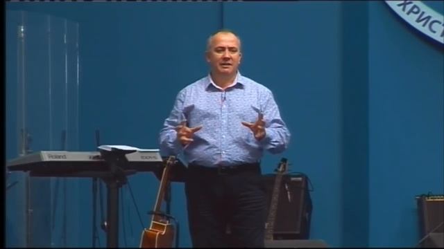 Виталий Вознюк ''Семья - это место проявления чудес ..." (24.07.16) 1 служение смотреть онлайн