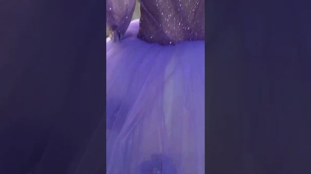 Детские платья,рукава фонарик,корсет Глитер, юбка пышная с цветами. смотреть онлайн