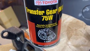 Toyota transfer gear oil 75W quick review, Toyota gear oil 75W