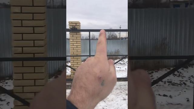 Забор из кирпича с откатными воротами проем 5 метров своими руками смотреть онлайн
