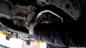 Замена масла в вариаторе на Тойота РАВ4 2011 года Toyota RAV4