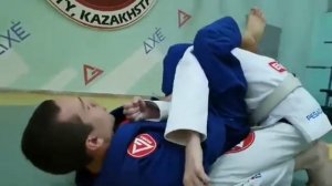 BJJ Armbar from the closed guard | Армбар из закрытого гарда Джиу джитсу