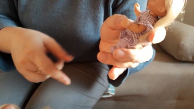 Куклы были в коробке много лет!!! Купила набор кукол Штэффи и Эви 90х годов в обычном магазине!! смотреть онлайн