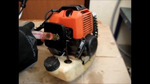 Китайская бензокоса BC430 не заводится, после использования плохого масла, ремонт №1
