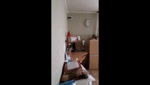 Громкая музыка соседей в дневное время в выходные дни~1