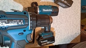 Makita DDF453RFE лучший донор акб -единственный шуруповерт который стоит брать  именно комплектом